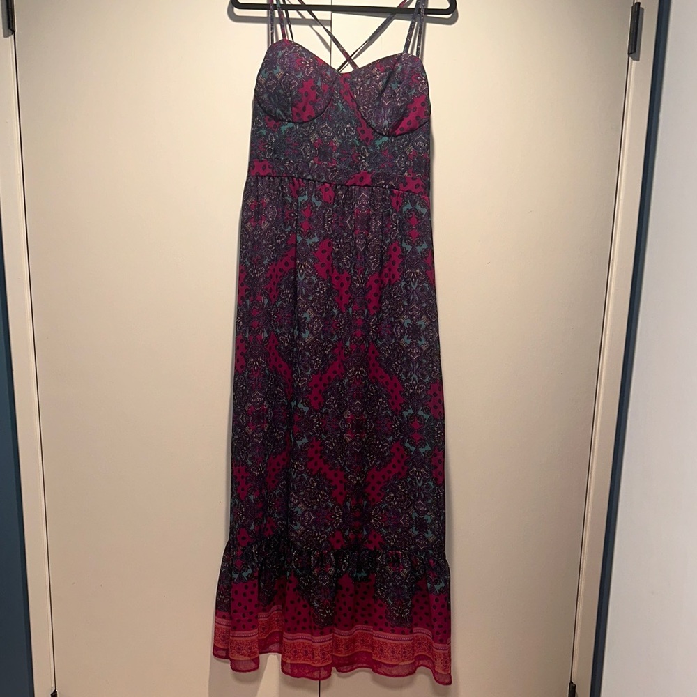 Beautiful AE Maxi Dress - Picture 2 of 7